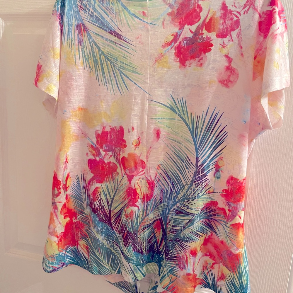 B.L.E.U. Multicolor top - Picture 2 of 2